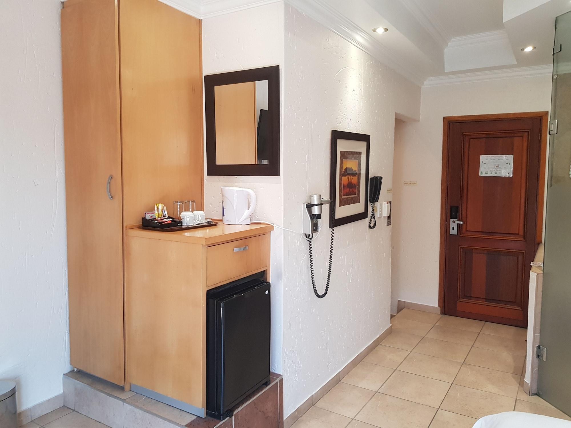 Europrime Hotel Boksburg Eksteriør billede