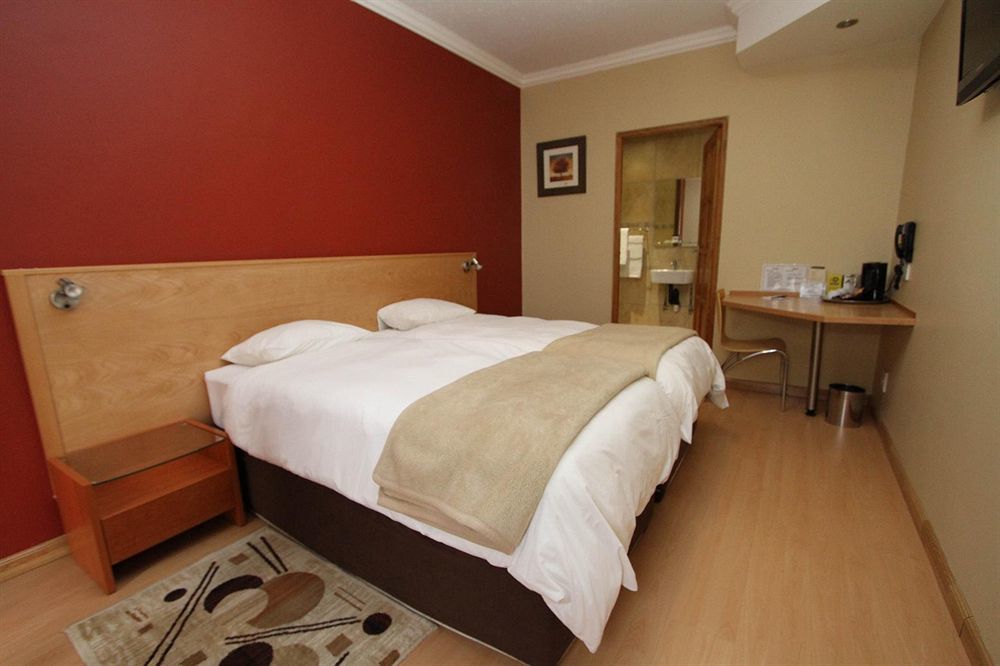 Europrime Hotel Boksburg Eksteriør billede