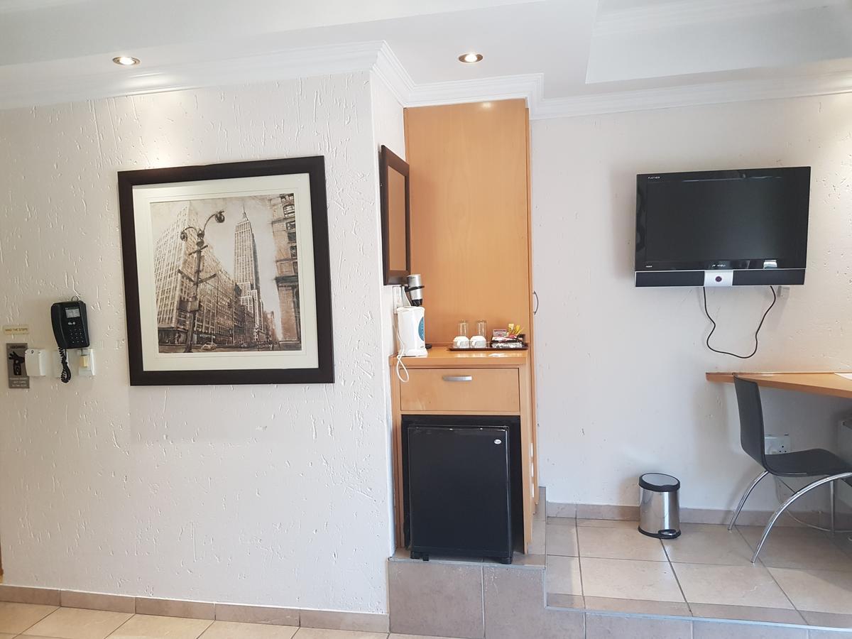 Europrime Hotel Boksburg Eksteriør billede
